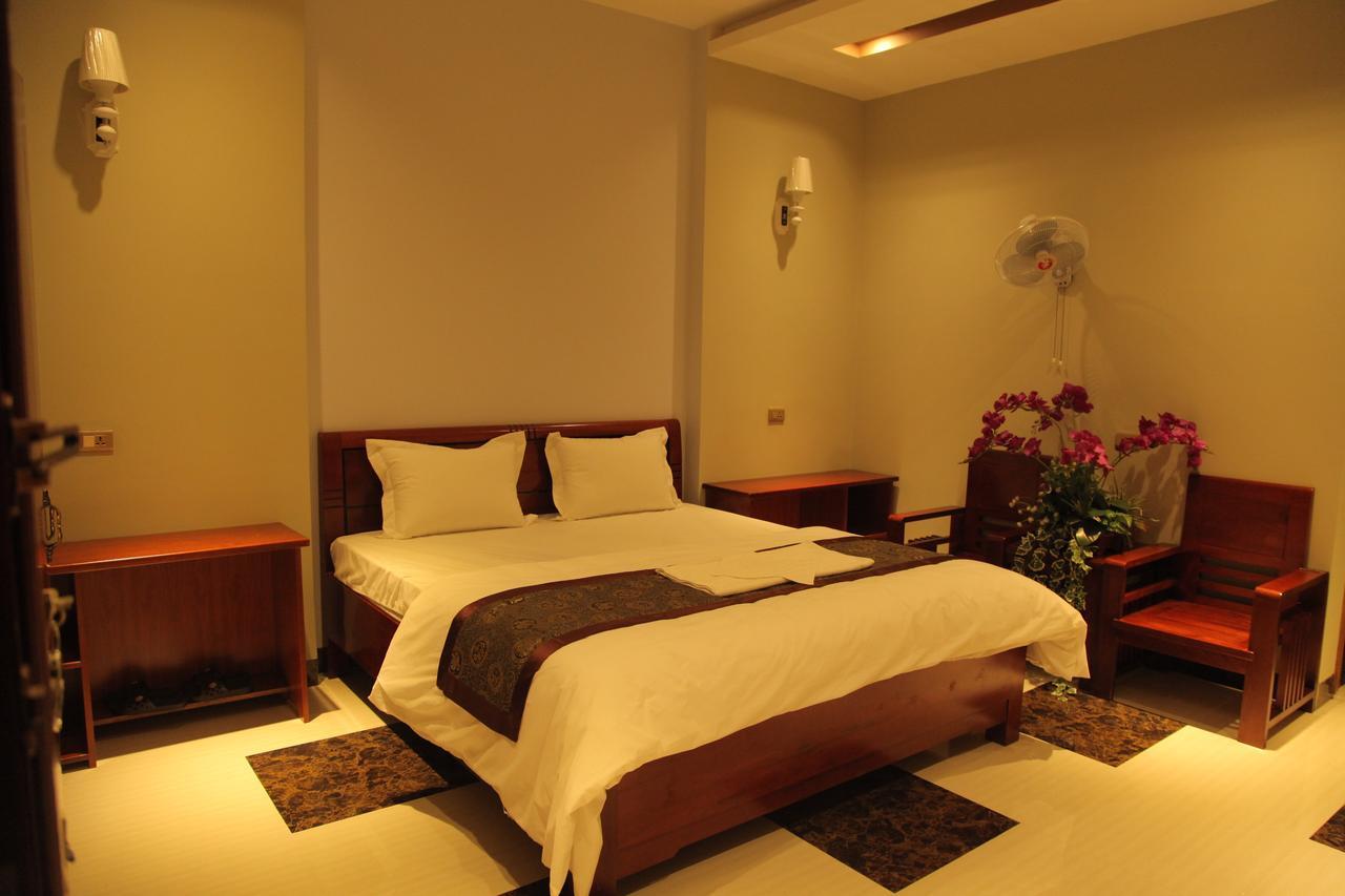 Khach San Hoang Gia 2 Lao Cai酒店 外观 照片